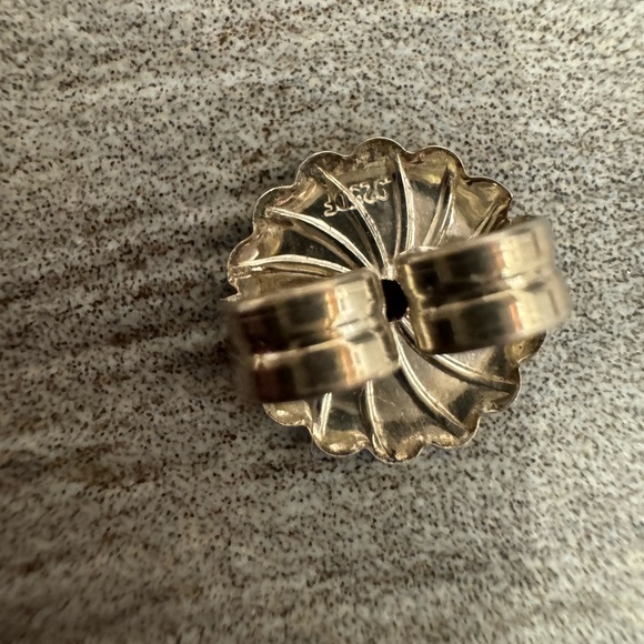 DAVID YURMAN Sterling & 14K Cable Cookie Post Small Red Stone Garnet Earrings - Picture 10 of 12